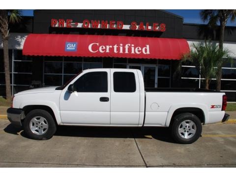 2005 Chevrolet Silverado 1500 LT Extended Cab 4x4 Data, Info and Specs