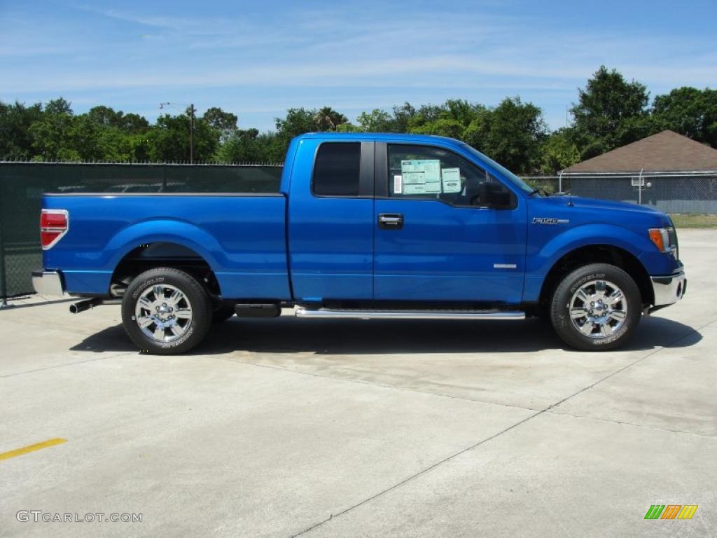 Blue Flame Metallic 2011 Ford F150 XLT SuperCab Exterior Photo #48905601