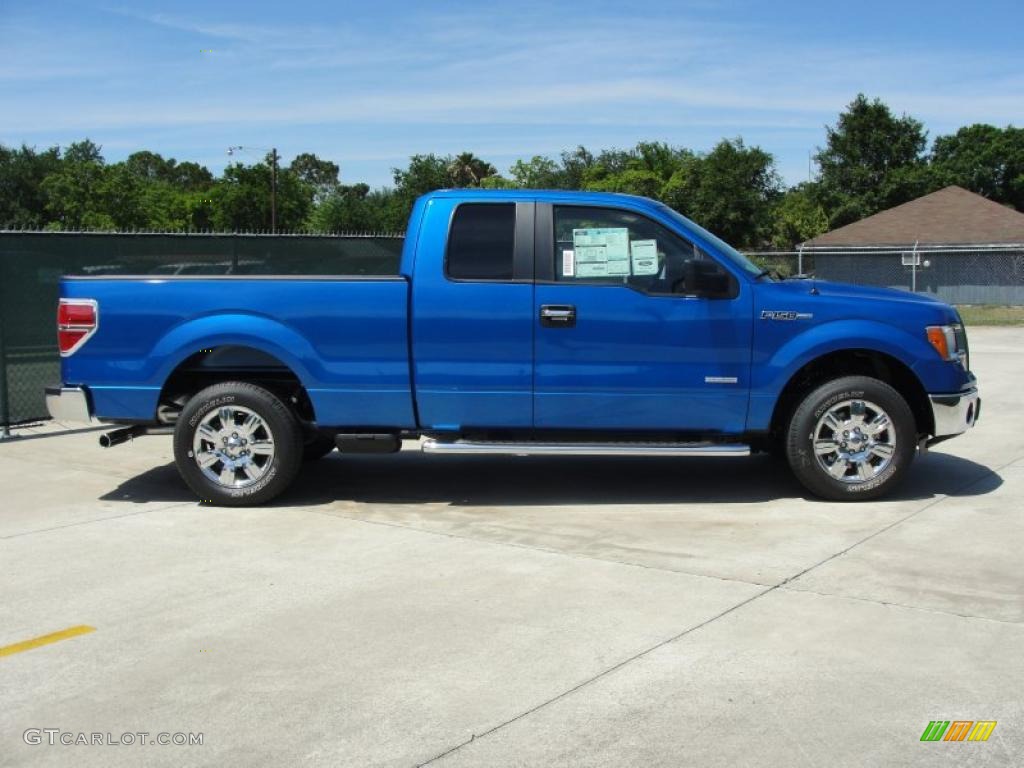 2011 F150 XLT SuperCab - Blue Flame Metallic / Steel Gray photo #2