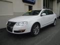 Candy White - Passat Lux Sedan Photo No. 2
