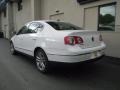 Candy White - Passat Lux Sedan Photo No. 4