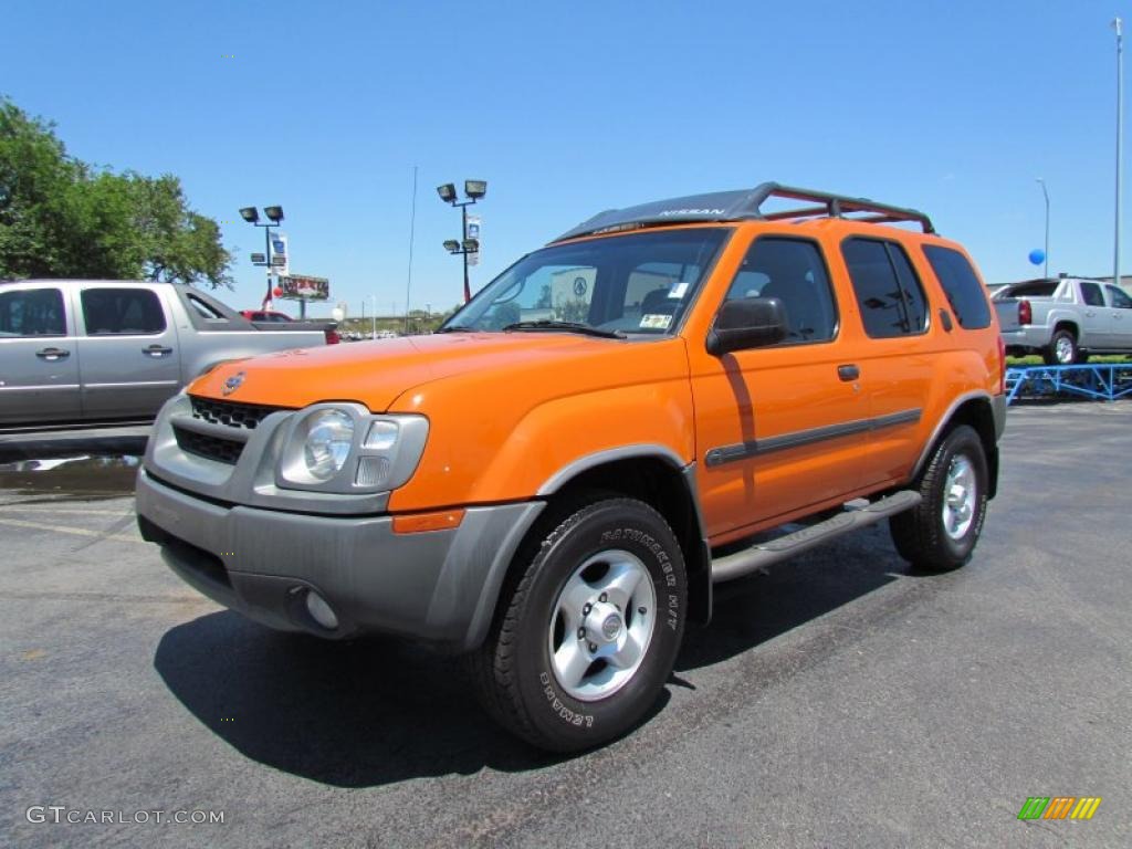 2003 Xterra XE V6 4x4 - Atomic Orange / Charcoal photo #3