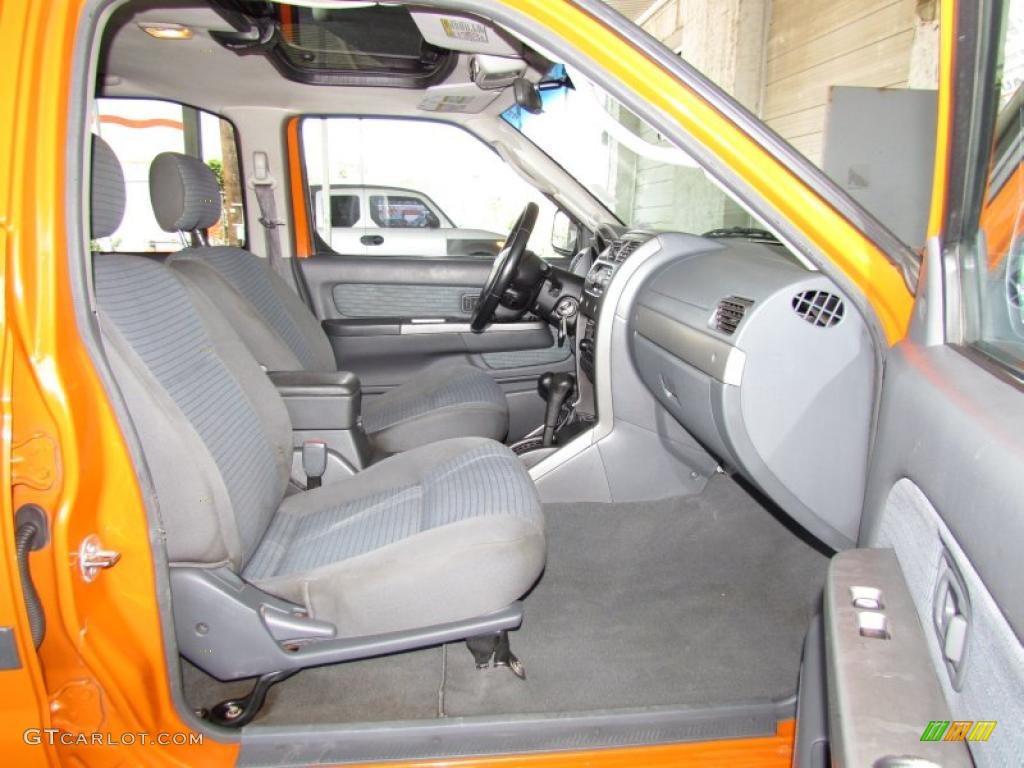 2003 Xterra XE V6 4x4 - Atomic Orange / Charcoal photo #10