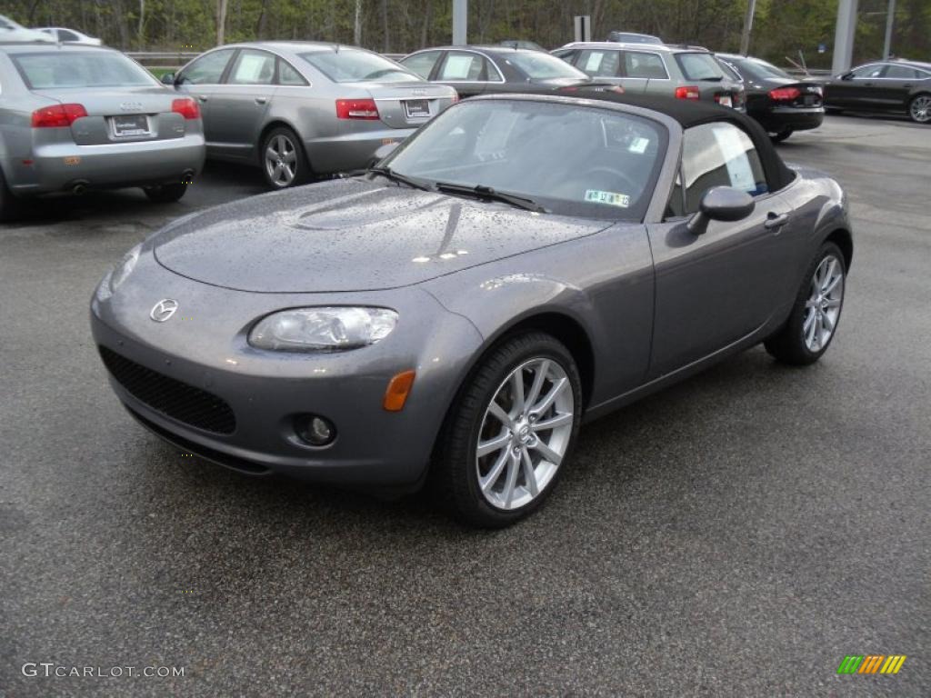 Galaxy Gray Metallic 2006 Mazda MX-5 Miata Touring Roadster Exterior Photo #48909144