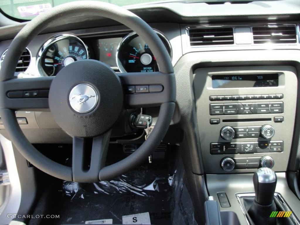 2012 Ford Mustang V6 Coupe Charcoal Black Dashboard Photo #48910896
