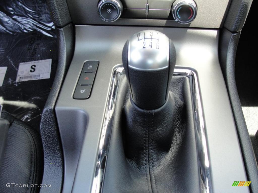 2012 Ford Mustang V6 Coupe 6 Speed Manual Transmission Photo #48910970