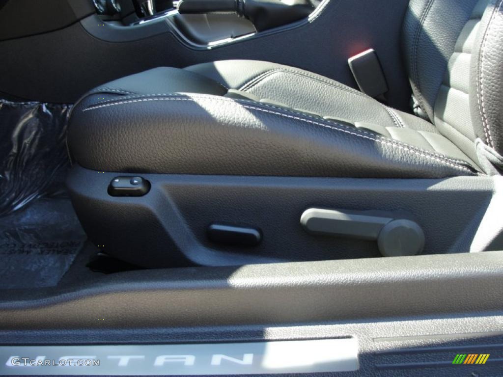 2012 Mustang V6 Premium Coupe - Lava Red Metallic / Charcoal Black photo #22