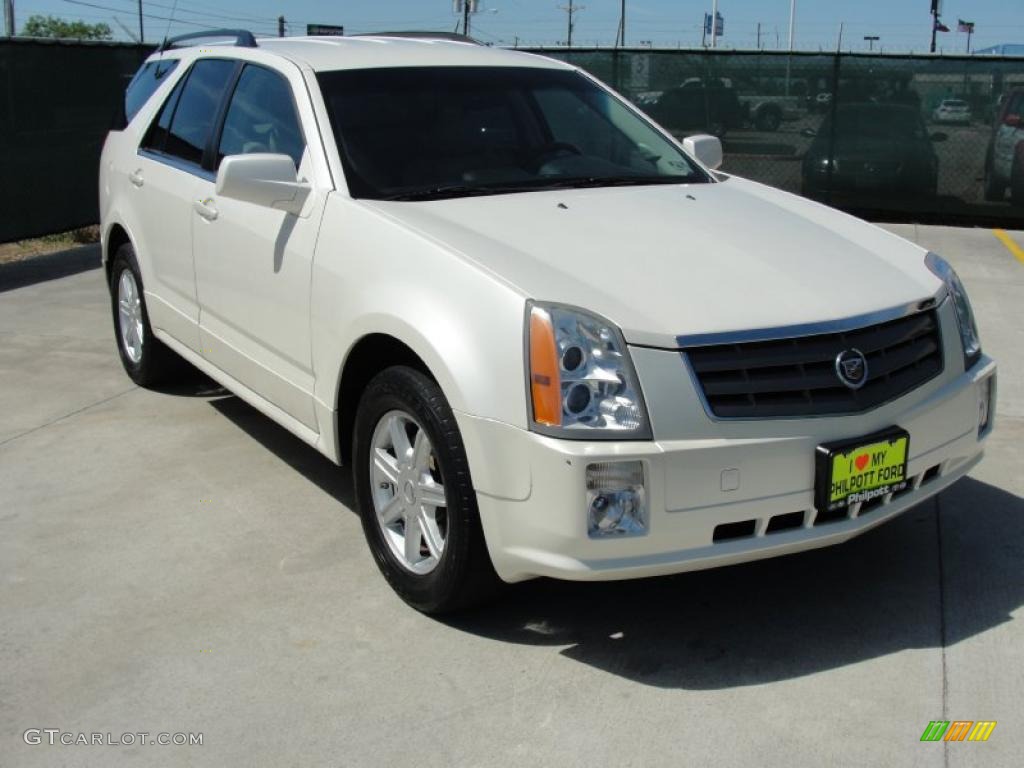 2004 SRX V6 - White Diamond Pearl / Light Neutral photo #1