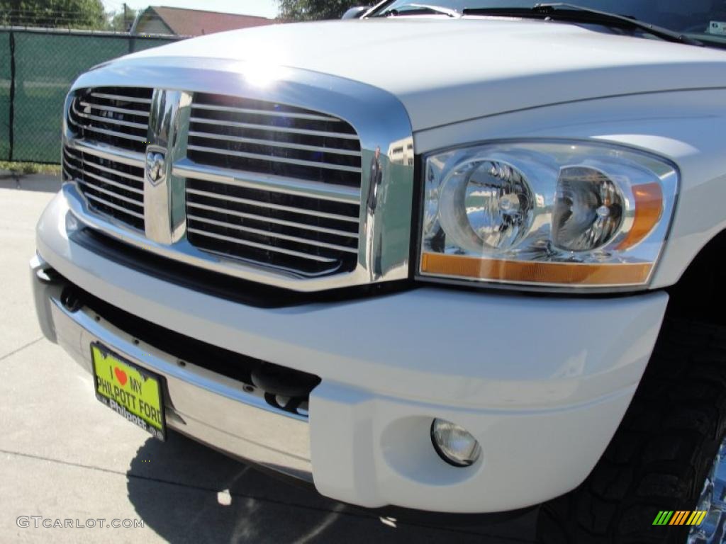 Bright White 2006 Dodge Ram 2500 SLT Mega Cab 4x4 Exterior Photo #48913851