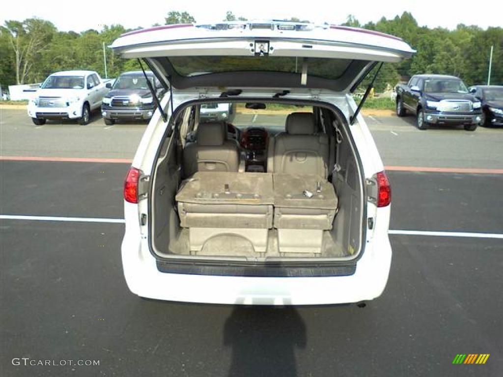 2007 Sienna XLE Limited - Arctic Frost Pearl White / Taupe photo #15