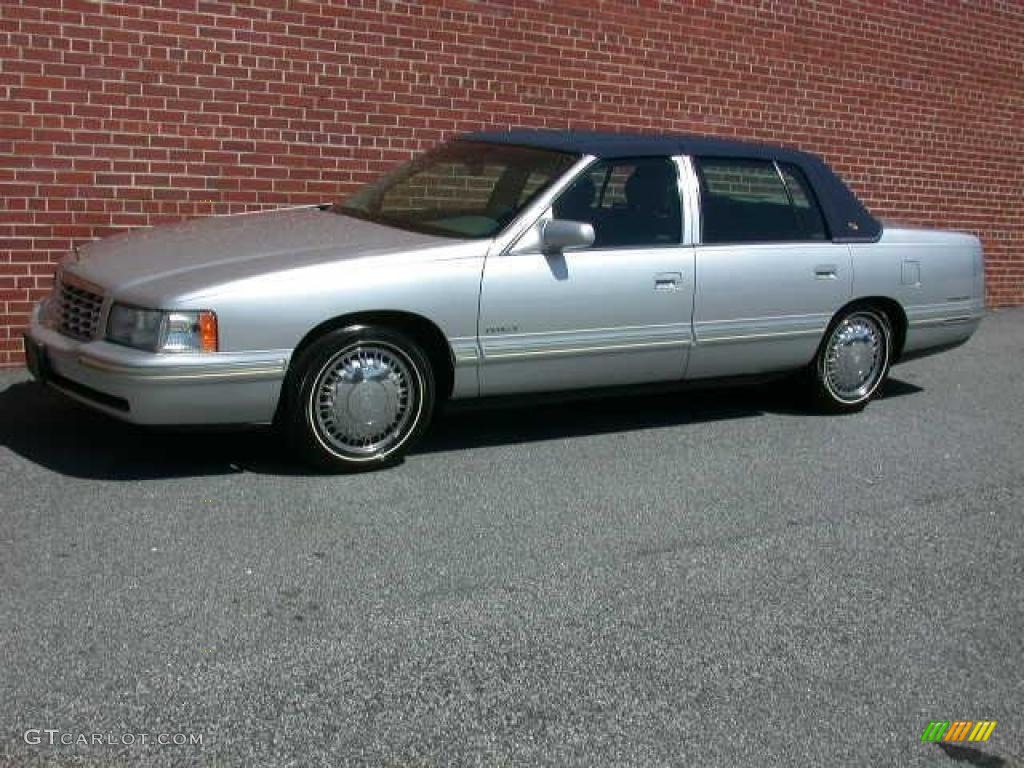 Sterling 1999 Cadillac DeVille Sedan Exterior Photo #48917208