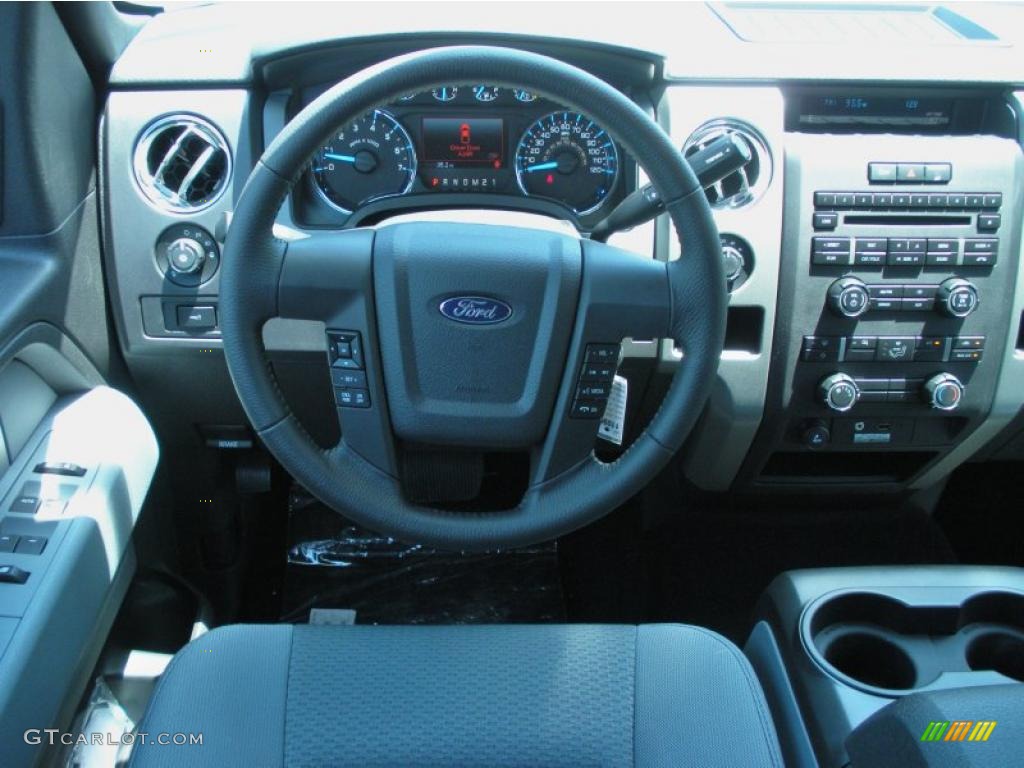 2011 Ford F150 XLT SuperCab 4x4 Steel Gray Dashboard Photo #48917783