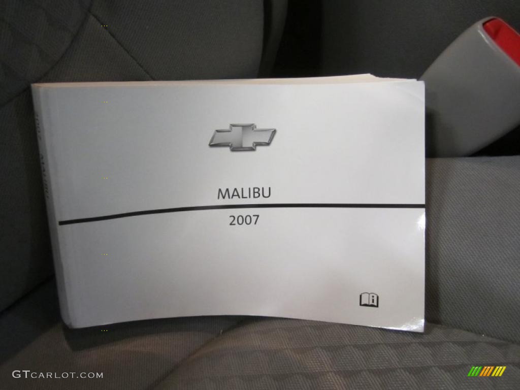 2007 Chevrolet Malibu Maxx LT Wagon Books/Manuals Photos