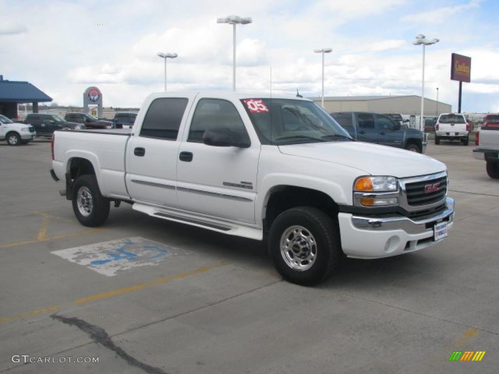 2005 Sierra 2500HD SLT Crew Cab 4x4 - Summit White / Neutral photo #8