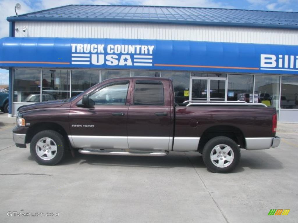 2005 Ram 1500 ST Quad Cab 4x4 - Deep Molten Red Pearl / Dark Slate Gray photo #2