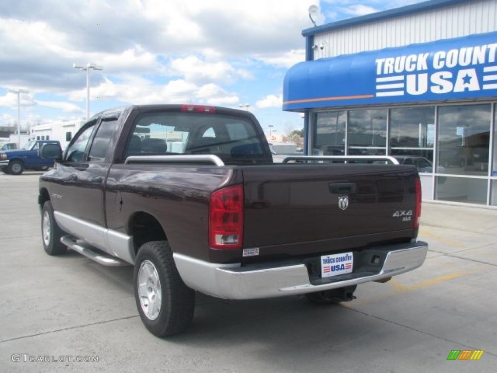 2005 Ram 1500 ST Quad Cab 4x4 - Deep Molten Red Pearl / Dark Slate Gray photo #3