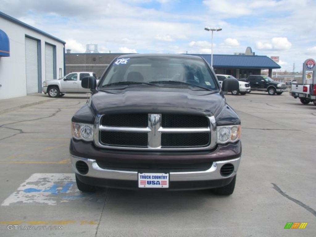 2005 Ram 1500 ST Quad Cab 4x4 - Deep Molten Red Pearl / Dark Slate Gray photo #10