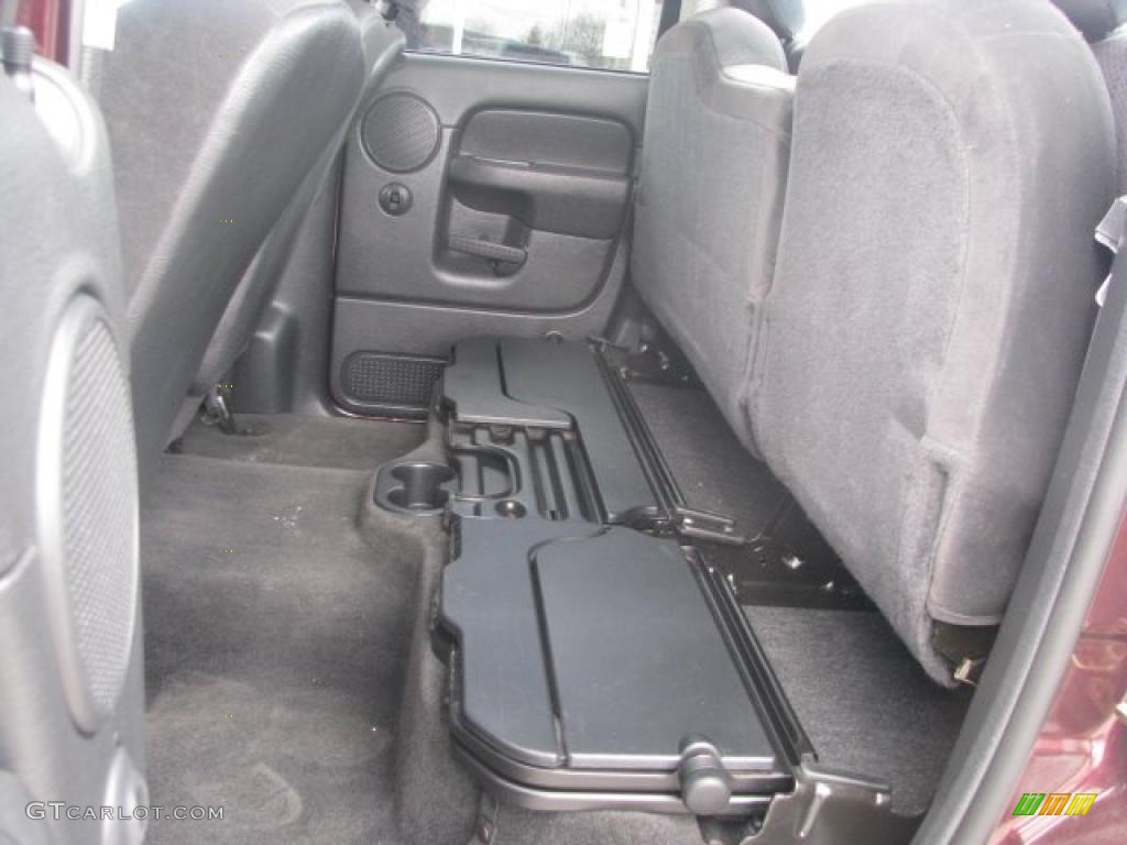 2005 Ram 1500 ST Quad Cab 4x4 - Deep Molten Red Pearl / Dark Slate Gray photo #30