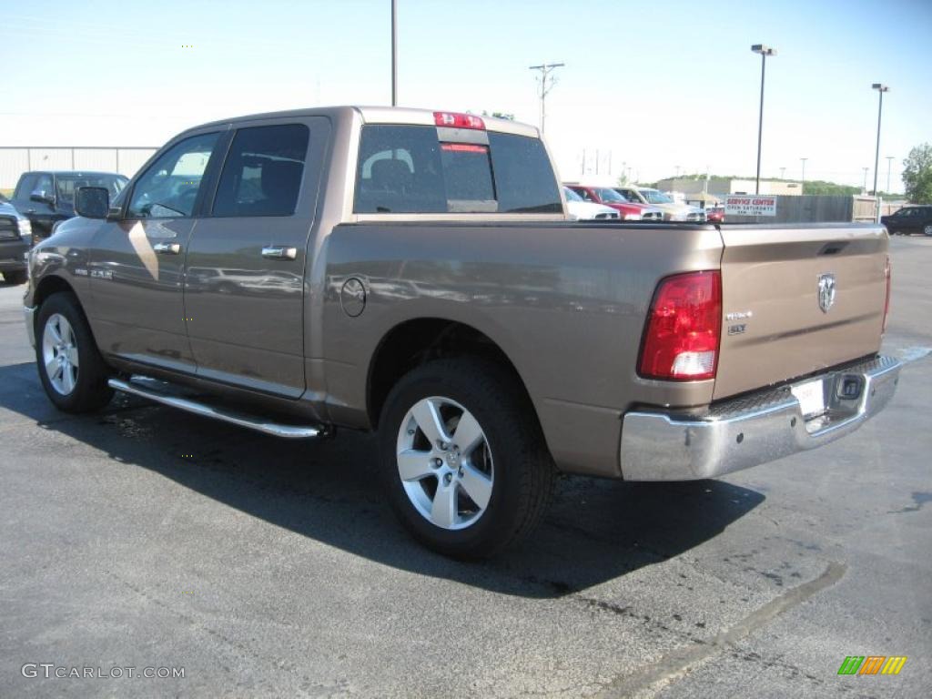 2009 Ram 1500 SLT Crew Cab - Austin Tan Pearl / Dark Slate/Medium Graystone photo #7