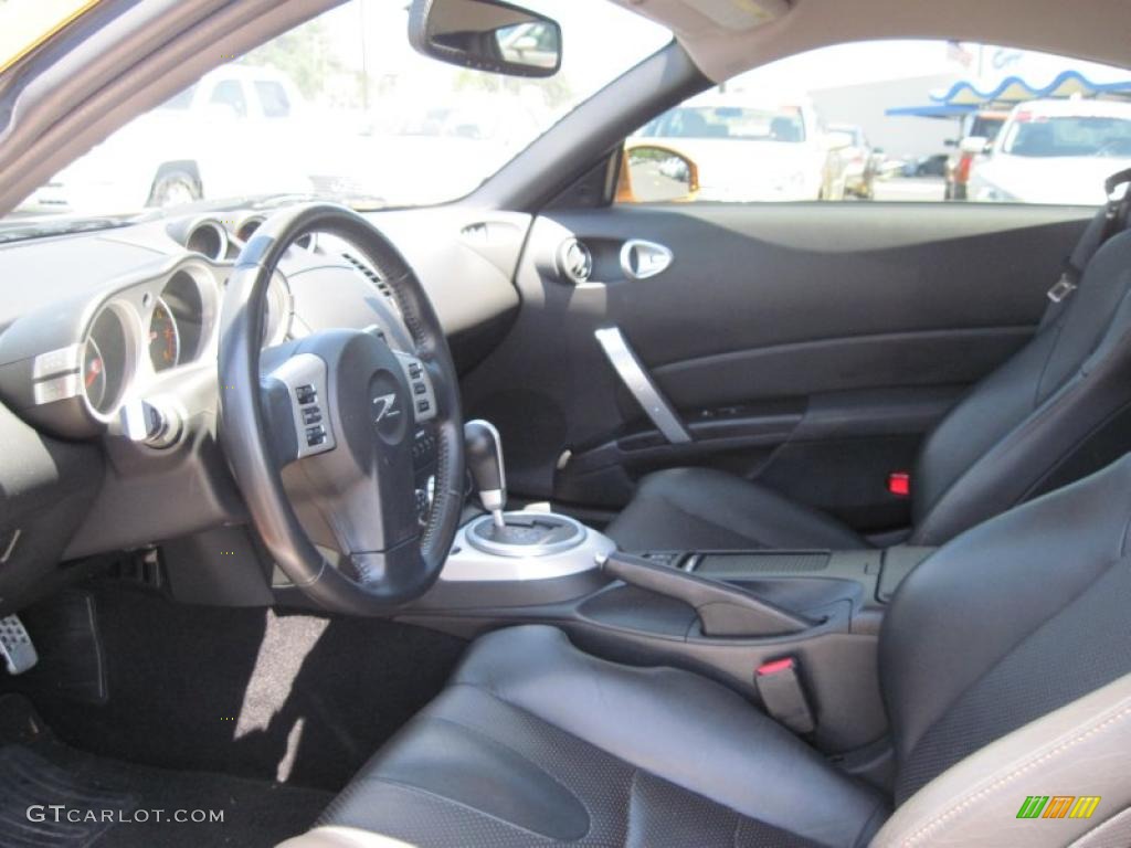 Charcoal Leather Interior 2006 Nissan 350Z Touring Coupe Photo #48923010