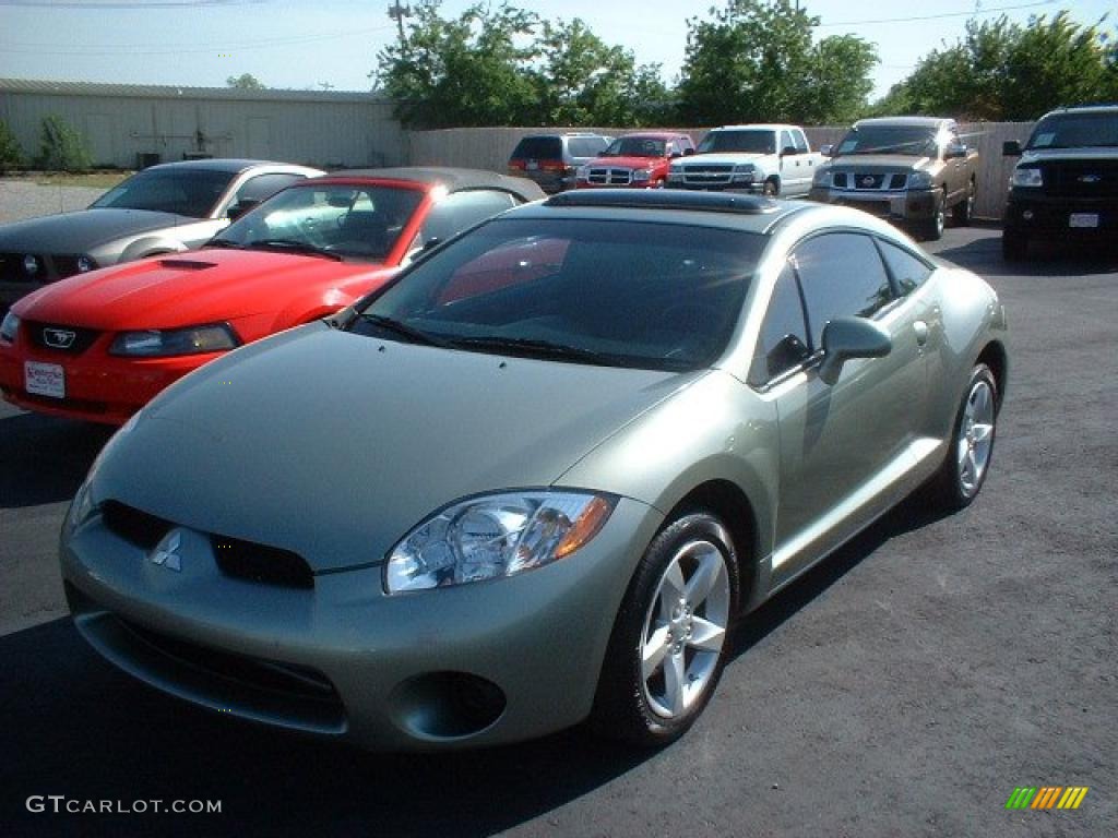 2008 Eclipse GS Coupe - Optimist Green Metallic / Dark Charcoal photo #1