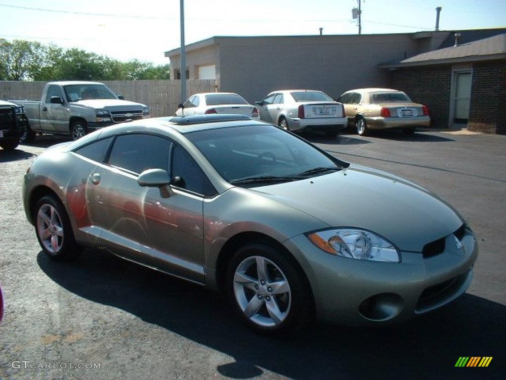 2008 Eclipse GS Coupe - Optimist Green Metallic / Dark Charcoal photo #3