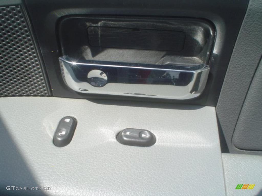 2006 F150 XLT SuperCrew - Bright Red / Medium/Dark Flint photo #20