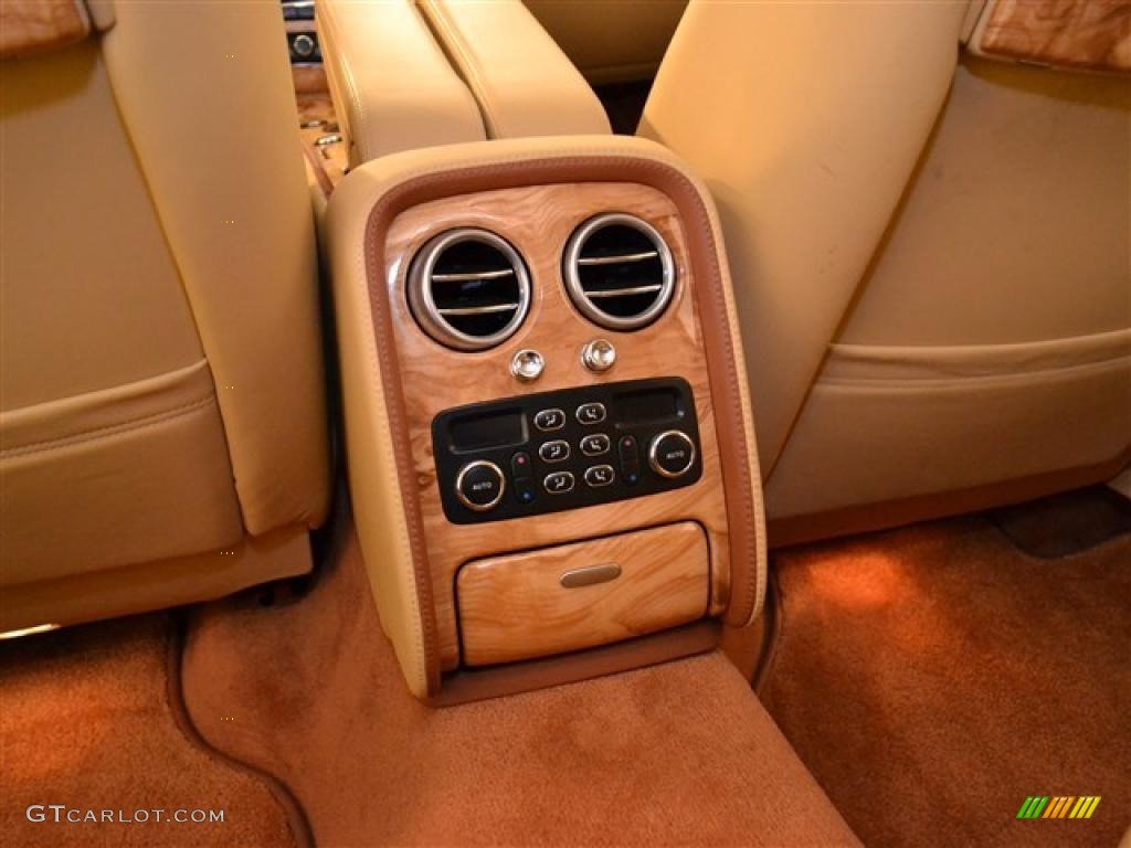 2009 Bentley Continental Flying Spur Standard Continental Flying Spur Model Controls Photo #48925948