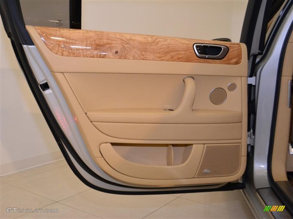 2009 Bentley Continental Flying Spur Standard Continental Flying Spur Model Saffron/Saddle Door Panel Photo #48926035