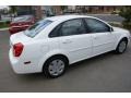 2006 Absolute White Suzuki Forenza Sedan  photo #4