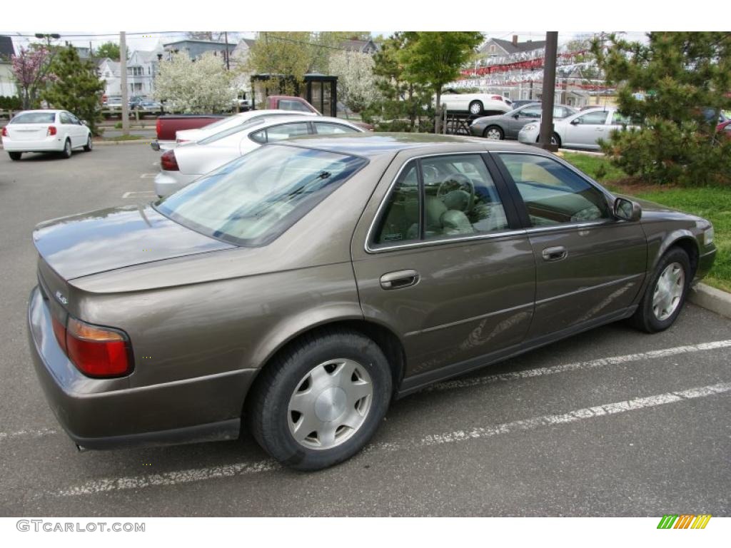 2000 Seville SLS - Bronzemist / Oatmeal photo #4