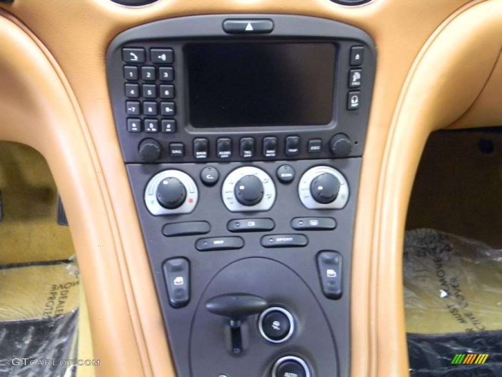 2003 Maserati Spyder Cambiocorsa Controls Photo #48930238