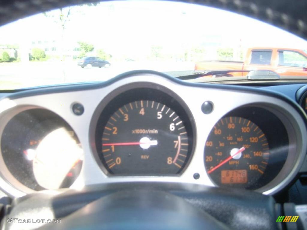 2004 350Z Coupe - Daytona Blue Metallic / Carbon Black photo #12
