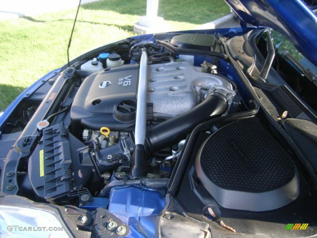 2004 350Z Coupe - Daytona Blue Metallic / Carbon Black photo #18