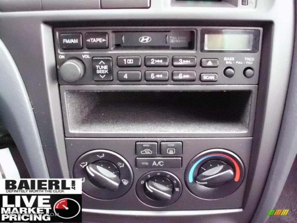 2002 Elantra GLS Sedan - Silver Pewter / Gray photo #19