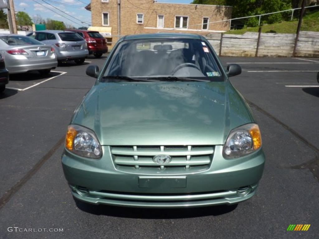 Quartz Green Metallic 2003 Hyundai Accent GL Coupe Exterior Photo #48933247