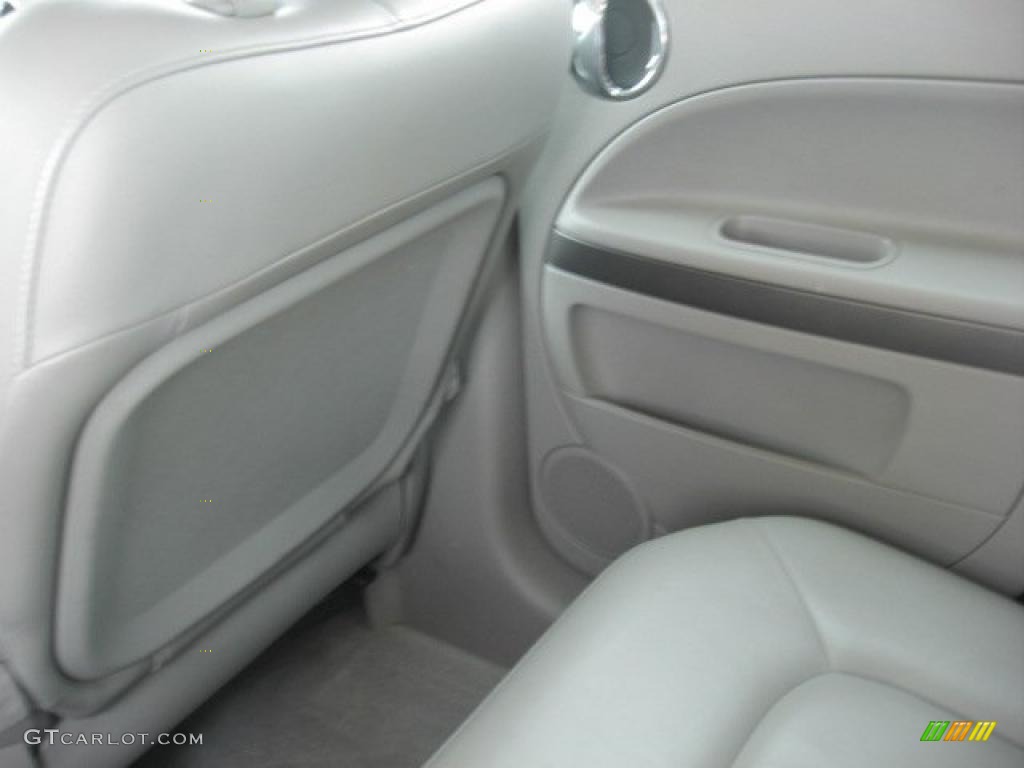 2007 HHR LT - Majestic Amethyst Metallic / Gray photo #43