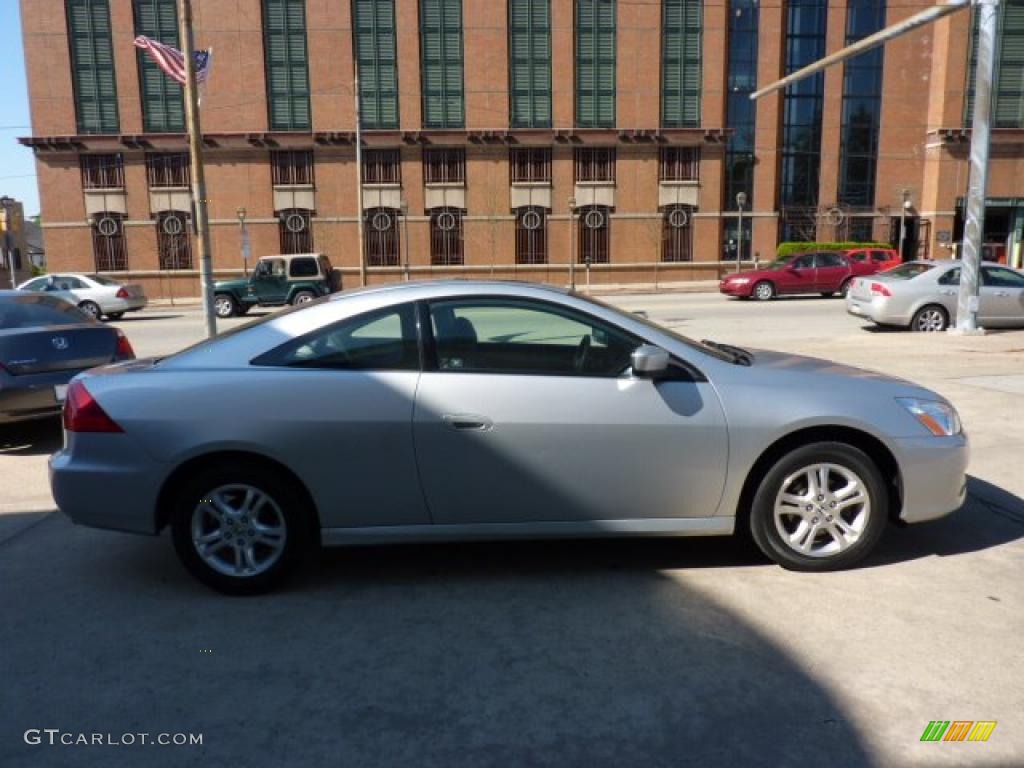 2007 Accord EX Coupe - Alabaster Silver Metallic / Gray photo #5