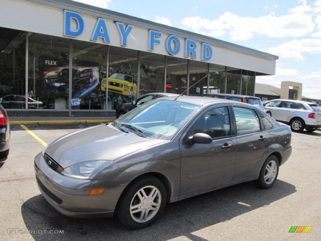 Liquid Grey Metallic Ford Focus