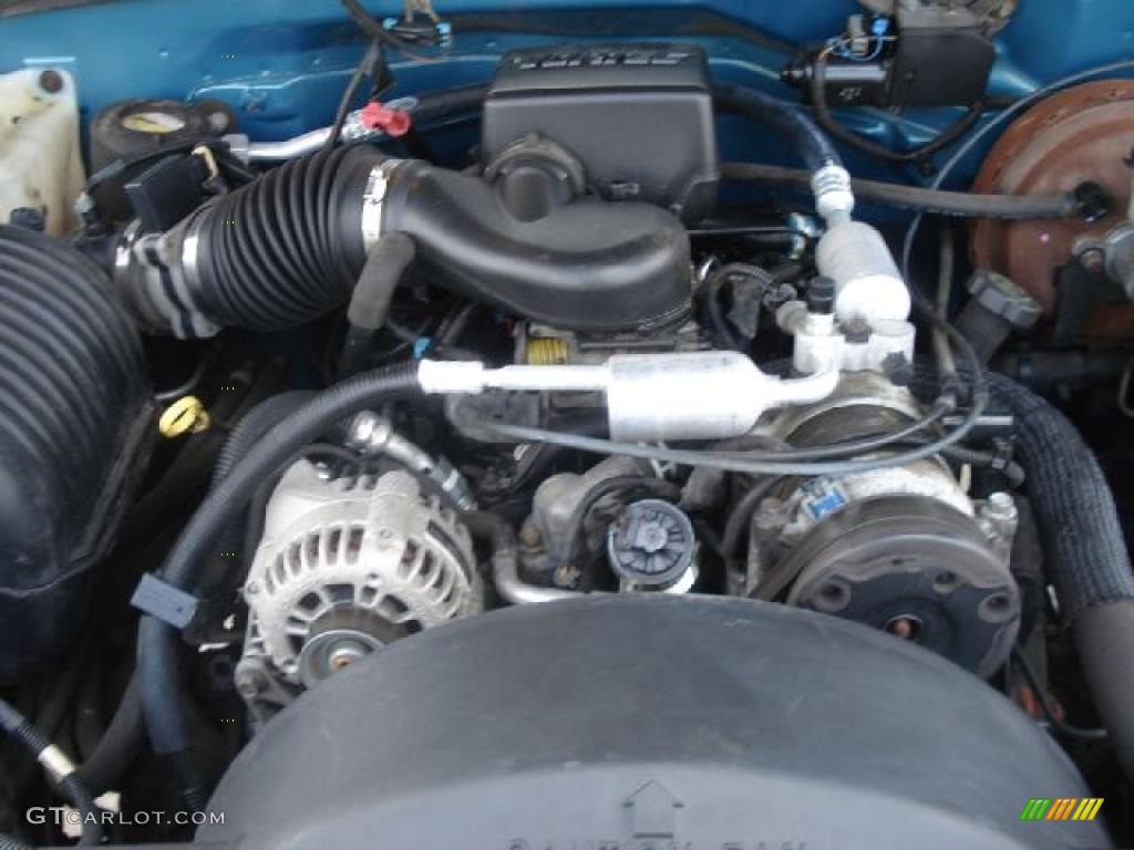 1997 Chevrolet C/K C1500 Extended Cab 5.7 Liter OHV 16-Valve V8 Engine Photo #48937033