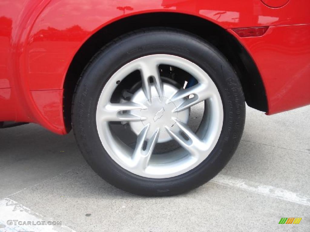 2003 Chevrolet SSR Standard SSR Model Wheel Photo #48937462