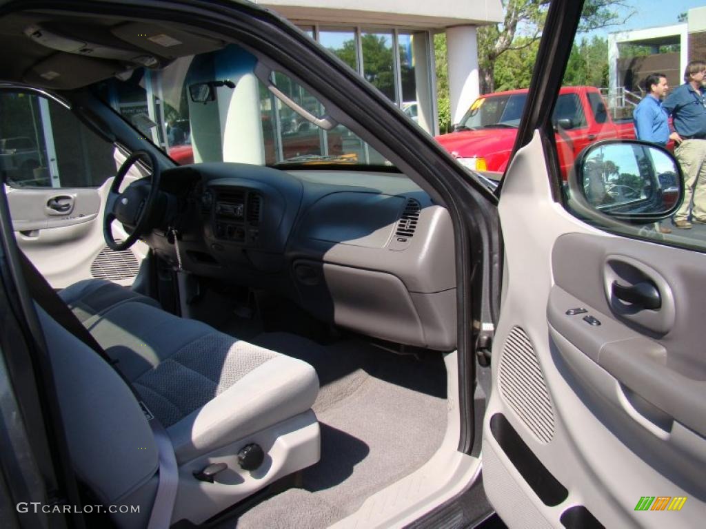 2002 F150 XLT Regular Cab - Dark Shadow Grey Metallic / Medium Graphite photo #11