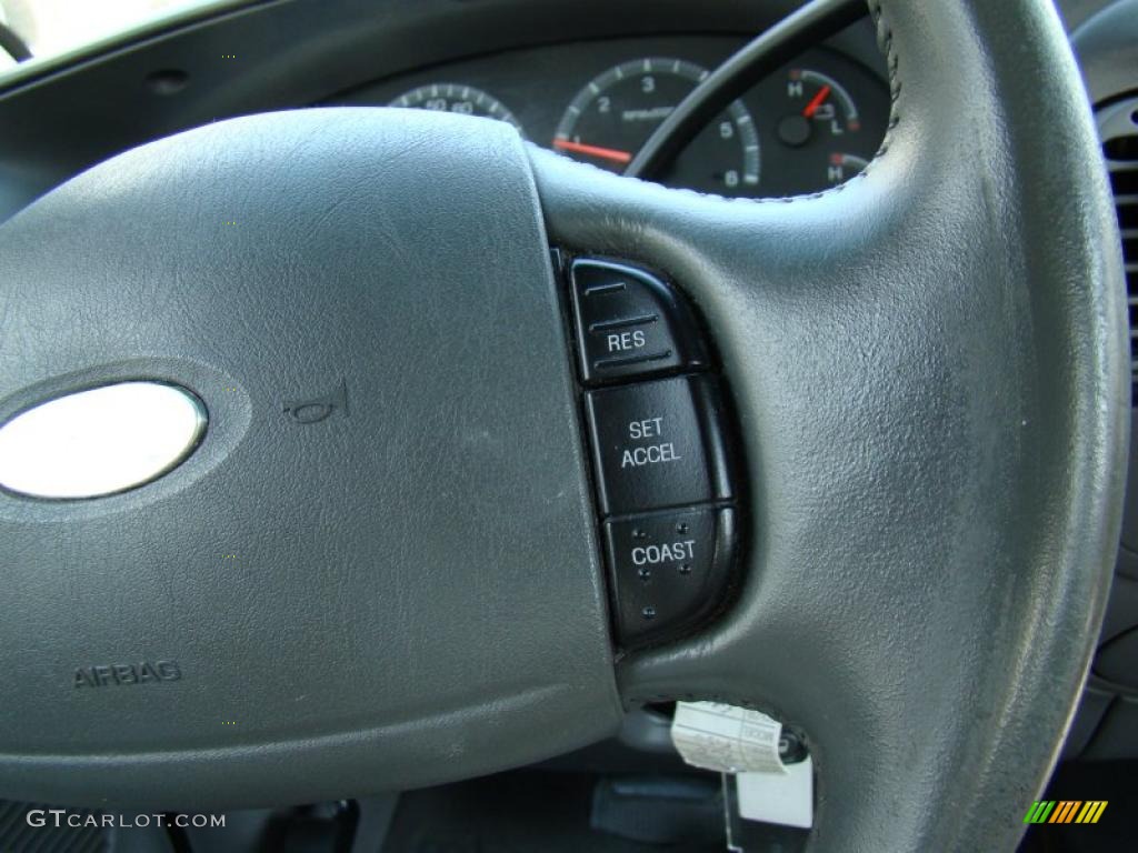 2002 F150 XLT Regular Cab - Dark Shadow Grey Metallic / Medium Graphite photo #20