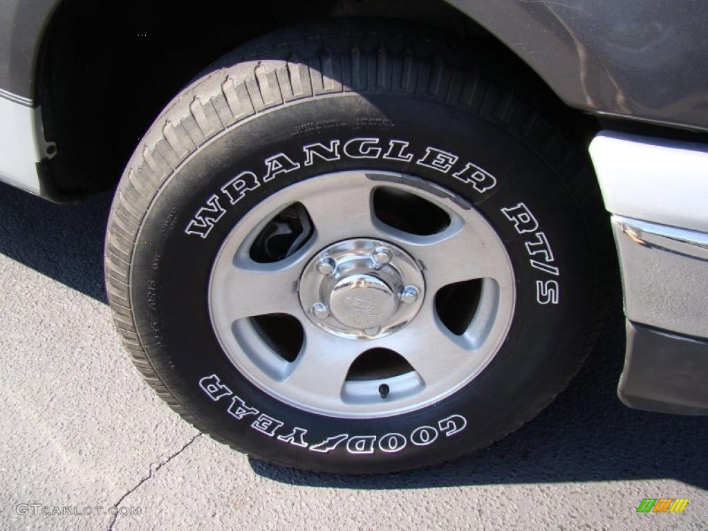 2002 F150 XLT Regular Cab - Dark Shadow Grey Metallic / Medium Graphite photo #25