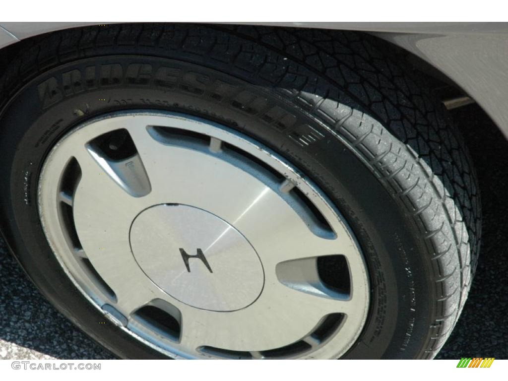 2000 Honda Insight Hybrid Wheel Photo #48939685