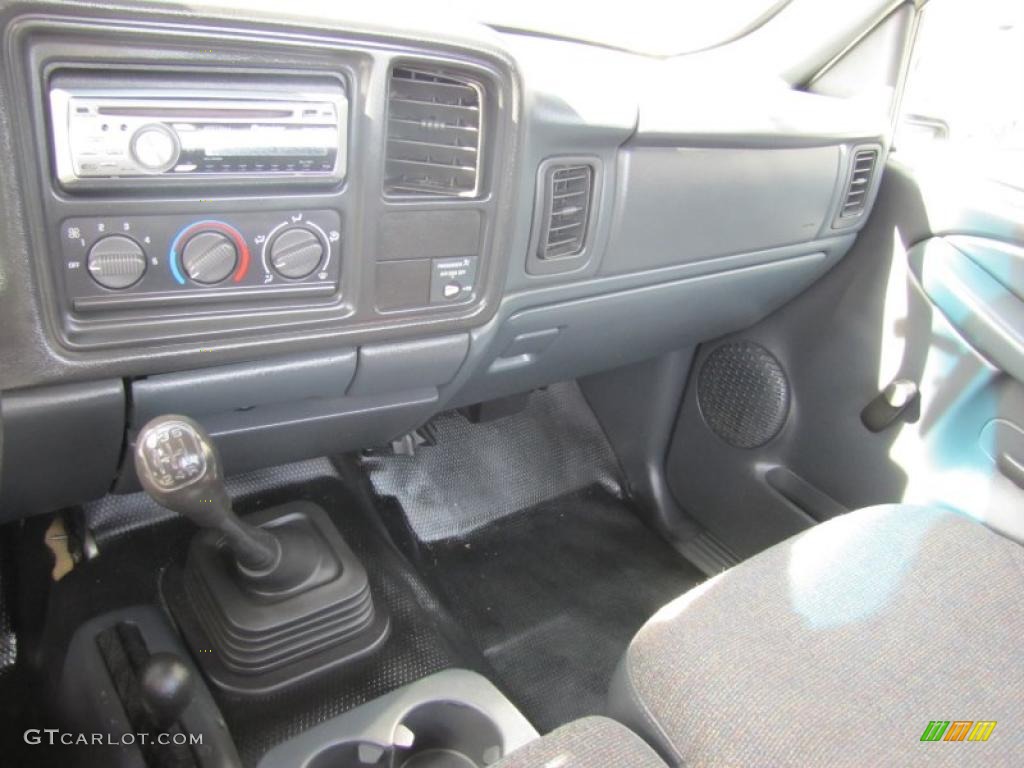 2000 Silverado 1500 LS Regular Cab 4x4 - Light Pewter Metallic / Graphite photo #8