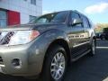 2008 Storm Gray Nissan Pathfinder LE V8 4x4  photo #4