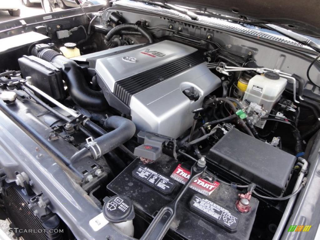 2005 Land Cruiser  - Galactic Gray Mica / Stone photo #40