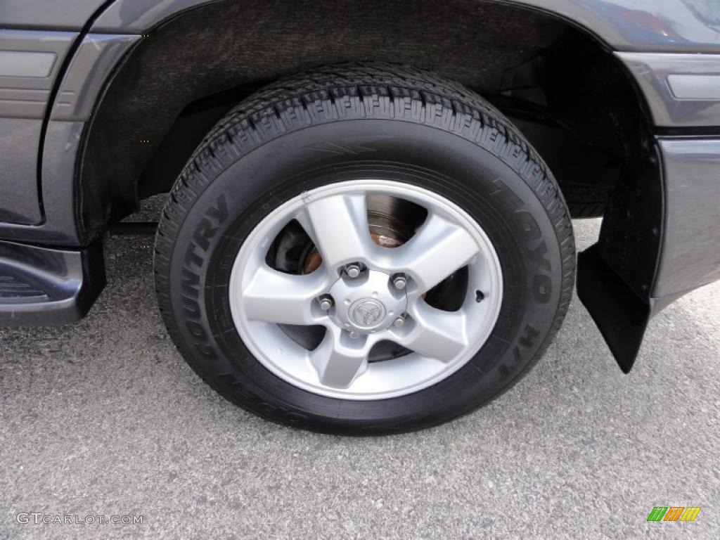 2005 Toyota Land Cruiser Standard Land Cruiser Model Wheel Photo #48941821