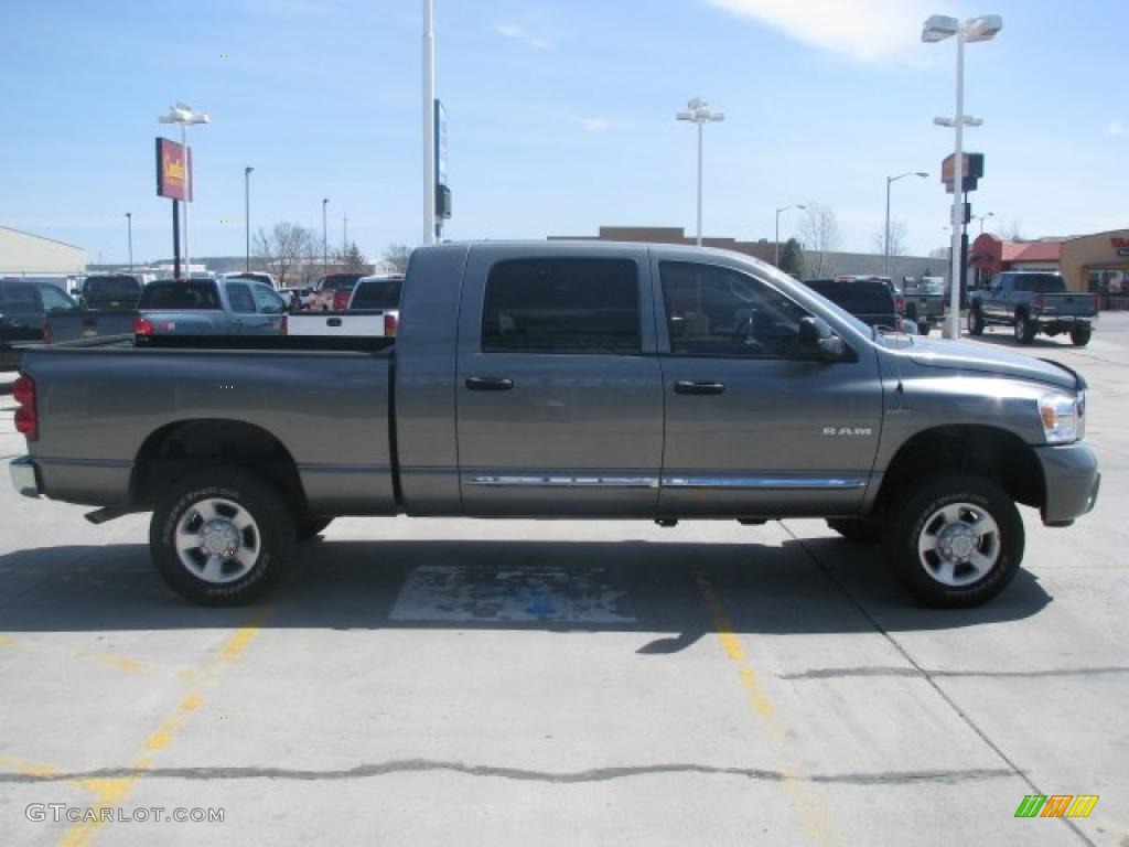 2008 Ram 1500 Laramie Mega Cab 4x4 - Mineral Gray Metallic / Medium Slate Gray photo #8